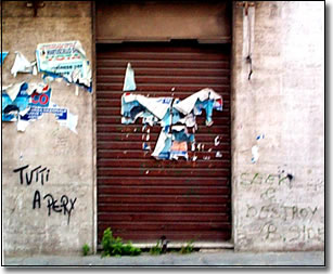 Un negozio abbandonato.